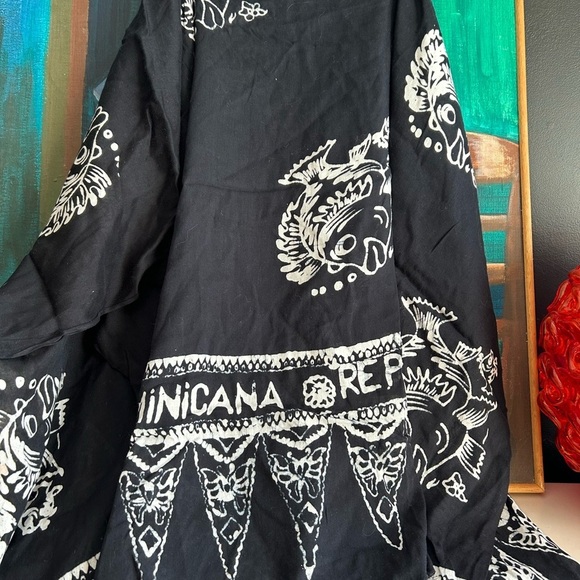 Black and White Women's Swim Sarong - Picture 8 of 15